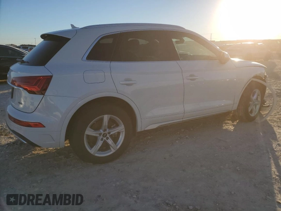 2022 Audi Q5 Premium with VIN WA1ABAFY4N2125090, listed as a Copart auction lot 81698654 with 20,388 mi miles and Salvage title. Bid and sale history available at DreamBid. Image 3.