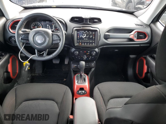 2022 Jeep Renegade Trailhawk with VIN ZACNJDC19NPN82175, listed as a Copart auction lot 83612304 with 38,617 mi miles and Salvage Title. Bid and sale history available at DreamBid. Image 8.
