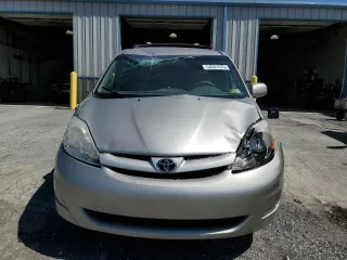 2008 Toyota Sienna XLE with VIN 5TDZK22C98S156597, listed as a Copart auction lot 54557475 with 172,418 mi miles and Salvage Title. Bid and sale history available at DreamBid. Image 5.