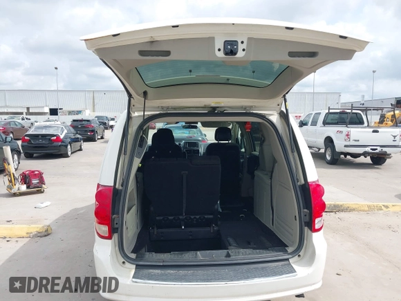 2011 Dodge Grand Caravan Crew with VIN 2D4RN5DGXBR786592, listed as a IAAI auction lot 42114198 with 243,423 mi miles and . Bid and sale history available at DreamBid. Image 18.