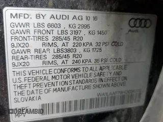 2017 Audi Q7 Premium Plus with VIN WA1LAAF79HD034392, listed as a Copart auction lot 60618655 with 136,222 mi miles and Clean title. Bid and sale history available at DreamBid. Image 12.
