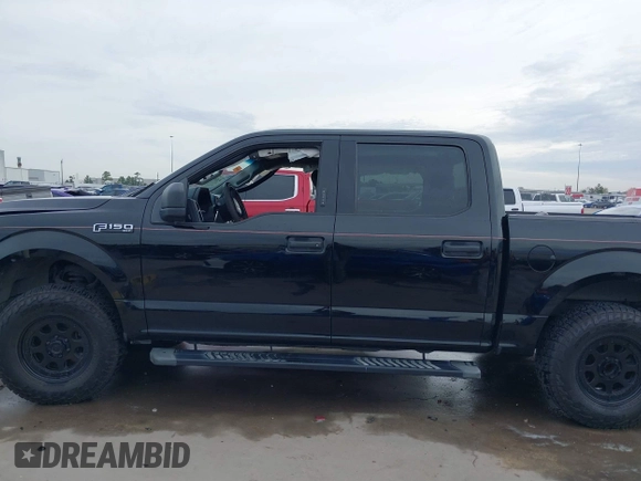 2018 Ford F-150 XL with VIN 1FTEW1CB8JFC47496, listed as a IAAI auction lot 41330632 with 82,308 mi miles. Bid and sale history available at carsss.com. Image 15.