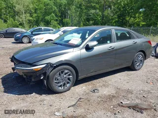 2024 Hyundai Elantra SEL with VIN KMHLM4DG2RU686933, listed as a IAAI auction lot 42030155 with 23,887 mi miles. Bid and sale history available at carsss.com. Image 2.