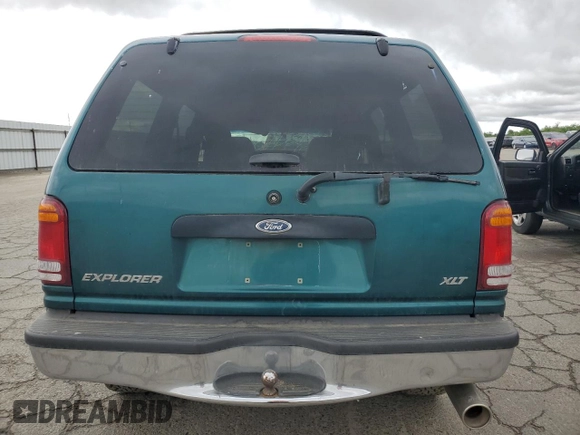 1998 Ford Explorer XL with VIN 1FMZU34E8WZB07364, listed as a Copart auction lot 51261845 with 98,429 mi miles and Salvage title. Bid and sale history available at DreamBid. Image 6.