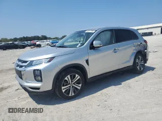 2022 Mitsubishi Outlander SE with VIN JA4APVAUXNU008843, listed as a Copart auction lot 69317784 with 33,638 mi miles and Salvage title. Bid and sale history available at DreamBid. Image 1.