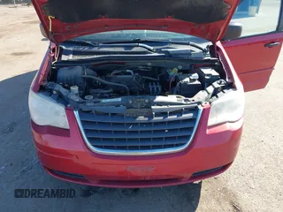 2008 Chrysler Town & Country LX with VIN 2A8HR44H18R780374, listed as a IAAI auction lot 41854943 with 219,560 mi miles and . Bid and sale history available at DreamBid. Image 10.