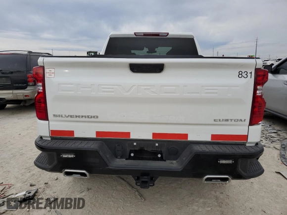 2024 Chevrolet Silverado 1500 Custom Trail Boss with VIN 3GCUDCED6RG353449, listed as a Copart auction lot 86390294 with 12,540 mi miles and Salvage Title. Bid and sale history available at carsss.com. Image 6.