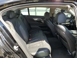 2019 BMW 7 Series 740i with VIN WBA7E2C51KB454698, listed as a Copart auction lot 67082613 with 10,000 mi miles. Bid and sale history available at carsss.com. Image 11.