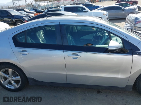 2012 Chevrolet Volt with VIN 1G1RB6E45CU100200, listed as a IAAI auction lot 41954928 with 179,431 mi miles and . Bid and sale history available at carsss.com. Image 14.