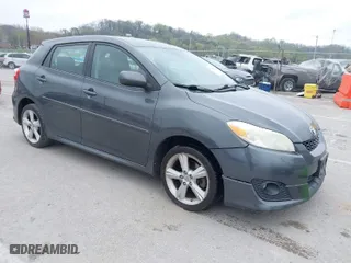 2009 Toyota Matrix S with VIN 2T1LE40E59C011578, listed as a IAAI auction lot 42020925 with 202,977 mi miles. Bid and sale history available at carsss.com. Image 1.