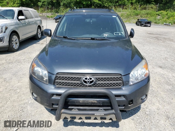 2008 Toyota RAV4 Sport with VIN JTMBD32VX86085915, listed as a Copart auction lot 60322185 with 143,247 mi miles and Clean title. Bid and sale history available at DreamBid. Image 5.
