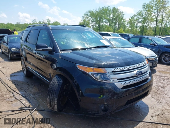2014 Ford Explorer XLT z VIN 1FM5K8D82EGA16631, wystawiony jako IAAI lot #42255479 z przebiegiem 159 867 mil mil oraz . Historia ofert i sprzedaży dostępna na DreamBid. Obrazek 1.