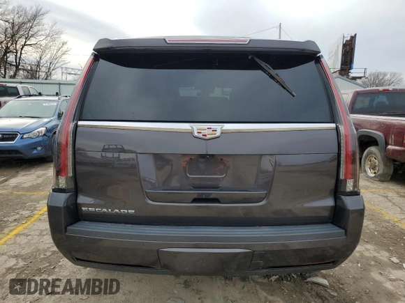 2017 Cadillac Escalade Premium Luxury z VIN 1GYS4CKJ0HR349052, wystawiony jako Copart lot #42430434 z przebiegiem 44 598 mil mil oraz Szkoda całkowita • Salvage title. Historia ofert i sprzedaży dostępna na DreamBid. Obrazek 6.