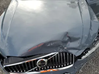 2023 Volvo XC60 Plus Bright Theme с VIN YV4L12DE5P1346266, выставлен на аукционе Copart как лот 47269605 с пробегом Не указан миль и На запчасти • Non repairable. История ставок и продаж доступна на DreamBid. Изображение 12.