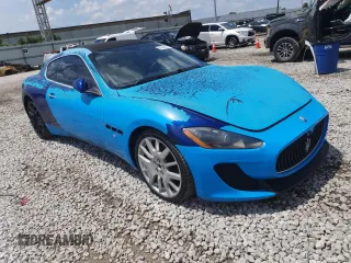 2008 Maserati GranTurismo z VIN ZAMGJ45A180038235, wystawiony jako Copart lot #63444435 z przebiegiem 27 mil mil oraz Czysty tytuł • Clean title. Historia ofert i sprzedaży dostępna na DreamBid. Obrazek 4.