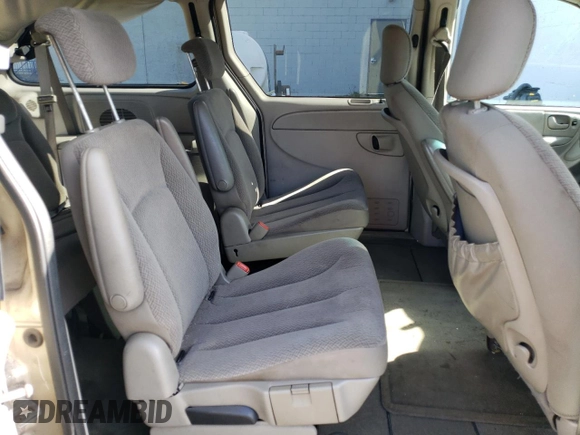 2006 Chrysler Town & Country LWB Touring with VIN 2A8GP54L46R622085, listed as a Copart auction lot 69394374 with 180,742 mi miles and Salvage Title. Bid and sale history available at carsss.com. Image 11.