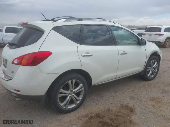 2010 Nissan Murano S with VIN JN8AZ1MU4AW009476, listed as a IAAI auction lot 42042984 with 153,156 mi miles. Bid and sale history available at carsss.com. Image 4.