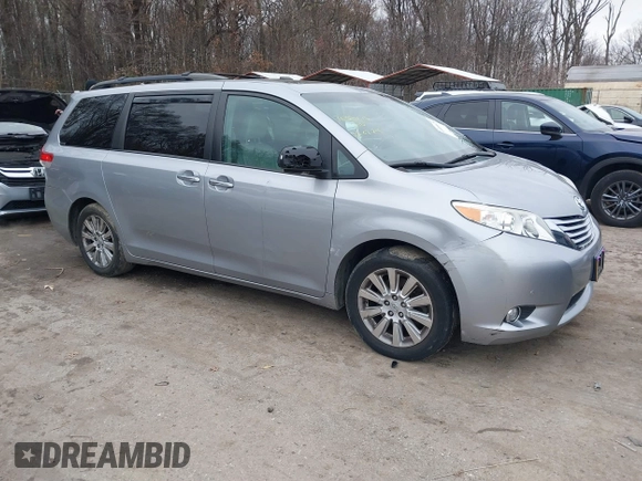 2012 Toyota Sienna XLE with VIN 5TDDK3DC7CS037579, listed as a IAAI auction lot 41080620 with 158,843 mi miles. Bid and sale history available at carsss.com. Image 1.