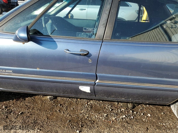 1998 Buick LeSabre Limited with VIN 1G4HR52K9WH459635, listed as a Copart auction lot 44357275 with 0 mi miles and Non Repairable. Bid and sale history available at carsss.com. Image 12.