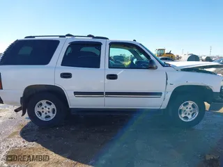 2004 Chevrolet Tahoe LT with VIN 1GNEC13Z44R323201, listed as a IAAI auction lot 41481138 with 216,869 mi miles. Bid and sale history available at carsss.com. Image 13.