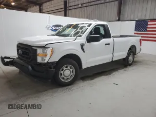 2022 Ford F-150 XL with VIN 1FTMF1CB8NKD57327, listed as a Copart auction lot 51118755 with 43,578 mi miles and Clean Title. Bid and sale history available at carsss.com. Image 1.
