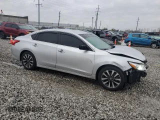2017 Nissan Altima SL with VIN 1N4AL3AP6HC212605, listed as a Copart auction lot 79842314 with 140,004 mi miles and Salvage title. Bid and sale history available at DreamBid. Image 4.