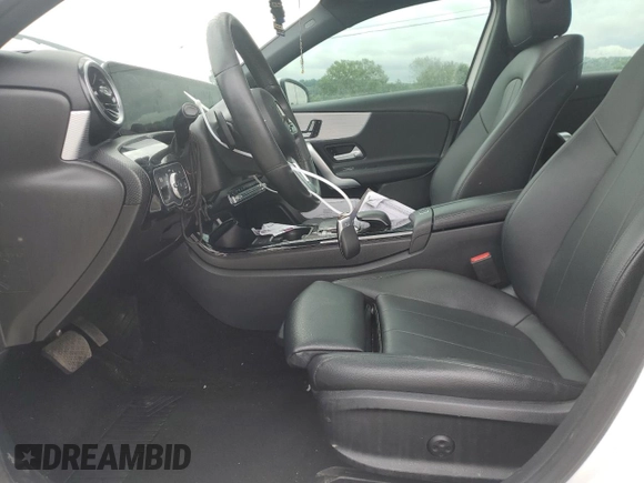 2019 Mercedes-Benz A 220 с VIN WDD3G4EB5KW002133, выставлен на аукционе Copart как лот 58797055 с пробегом Не указан миль и Чистый • Clean title. История ставок и продаж доступна на DreamBid. Изображение 7.