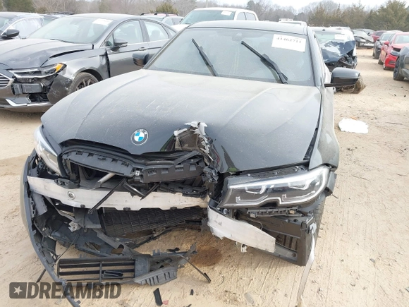 2021 BMW 3 Series 330i z VIN 3MW5R1J0XM8B73341, wystawiony jako IAAI lot #41462711 z przebiegiem Nie podano mil oraz . Historia ofert i sprzedaży dostępna na DreamBid. Obrazek 6.