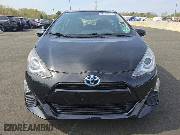 2016 Toyota Prius One with VIN JTDKDTB30G1121010, listed as a Copart auction lot 52892075 with 28,251 mi miles and Clean Title. Bid and sale history available at DreamBid. Image 5.