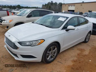 2018 Ford Fusion SE with VIN 3FA6P0HD7JR229022, listed as a IAAI auction lot 41758924 with 121,598 mi miles. Bid and sale history available at carsss.com. Image 17.