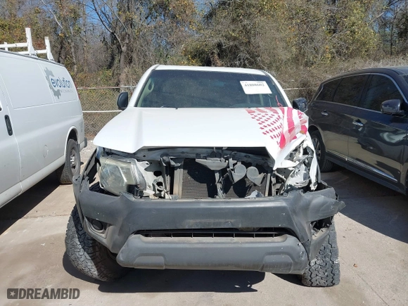 2013 Toyota Tacoma PreRunner with VIN 5TFJU4GN2DX044600, listed as a IAAI auction lot 41808602 with 191,243 mi miles. Bid and sale history available at carsss.com. Image 11.