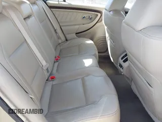 2010 Ford Taurus Limited с VIN 1FAHP2FW7AG105512, выставлен на аукционе IAAI как лот 41773479 с пробегом 143 549 миль миль и . История ставок и продаж доступна на DreamBid. Изображение 8.
