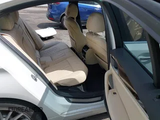 2018 BMW 5 Series 530i with VIN WBAJA5C55JWA38747, listed as a IAAI auction lot 41922937 with 100,951 mi miles and . Bid and sale history available at DreamBid. Image 8.