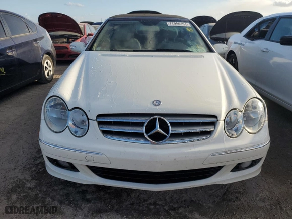 2007 Mercedes-Benz CLK-Class 3.5L with VIN WDBTK56F17F220687, listed as a Copart auction lot 77984104 with 91,527 mi miles and Salvage Title. Bid and sale history available at carsss.com. Image 5.