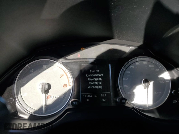 2014 Audi SQ5 Premium Plus z VIN WA1CGAFP5EA113196, wystawiony jako Copart lot #87652935 z przebiegiem 133 343 mil mil oraz Szkoda całkowita • Salvage title. Historia ofert i sprzedaży dostępna na DreamBid. Obrazek 9.