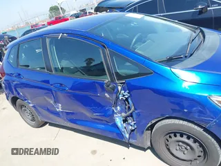 2019 Honda Fit LX with VIN 3HGGK5H43KM729396, listed as a IAAI auction lot 41992981 with 92,922 mi miles. Bid and sale history available at carsss.com. Image 6.