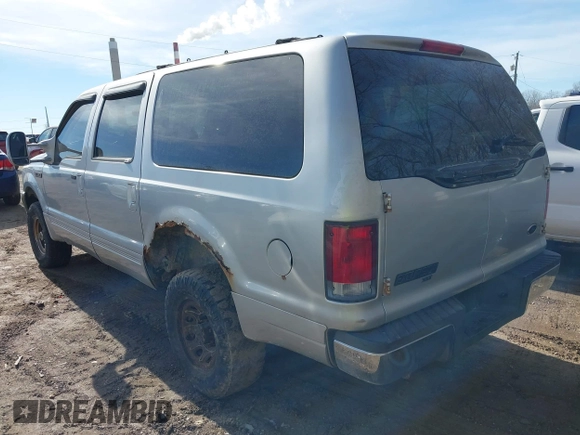 2001 Ford Excursion XLT z VIN 1FMNU41S41EC12353, wystawiony jako IAAI lot #41573845 z przebiegiem 198 777 mil mil oraz . Historia ofert i sprzedaży dostępna na DreamBid. Obrazek 3.