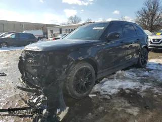 2019 Land Rover Range Rover Velar R-Dynamic SE with VIN SALYL2EV0KA786513, listed as a Copart auction lot 41640385 with 60,393 mi miles and Salvage Title. Bid and sale history available at carsss.com. Image 1.