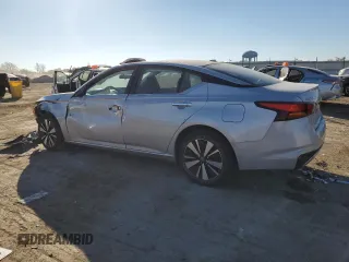 2021 Nissan Altima 2.5 SV with VIN 1N4BL4DV6MN366444, listed as a Copart auction lot 77583564 with 78,746 mi miles and Salvage Title. Bid and sale history available at carsss.com. Image 2.