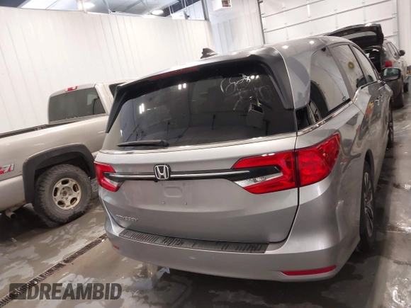 2024 Honda Odyssey EX-L with VIN 5FNRL6H6XRB050493, listed as a IAAI auction lot 41805653 with 13,001 mi miles and . Bid and sale history available at DreamBid. Image 17.