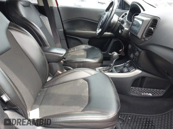 2021 Jeep Compass Latitude with VIN 3C4NJDBB9MT544885, listed as a IAAI auction lot 42417469 with 177,511 mi miles and . Bid and sale history available at DreamBid. Image 5.