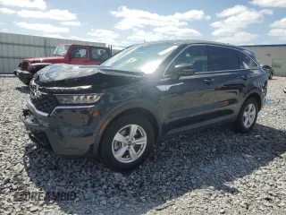 2023 Kia Sorento LX z VIN 5XYRG4LCXPG185856, wystawiony jako Copart lot #54948135 z przebiegiem 41 545 mil mil oraz Szkoda całkowita • Salvage title. Historia ofert i sprzedaży dostępna na DreamBid. Obrazek 1.