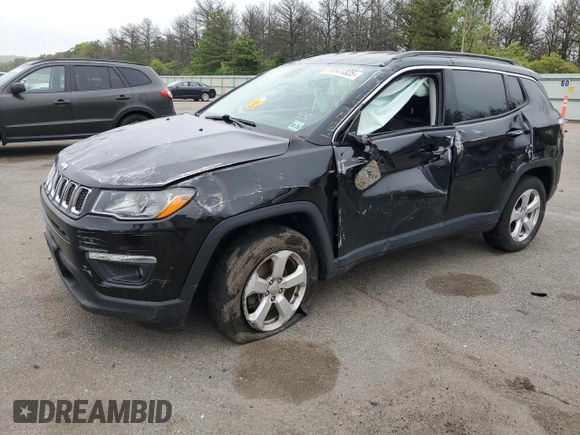 2020 Jeep Compass Latitude with VIN 3C4NJDBB8LT138319, listed as a Copart auction lot 58941325 with 32,620 mi miles and Salvage title. Bid and sale history available at DreamBid. Image 1.