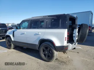 2023 Land Rover Defender S z VIN SALEJ7EXXP2124365, wystawiony jako Copart lot #44719545 z przebiegiem 19 299 mil mil oraz Szkoda całkowita • Salvage title. Historia ofert i sprzedaży dostępna na DreamBid. Obrazek 2.