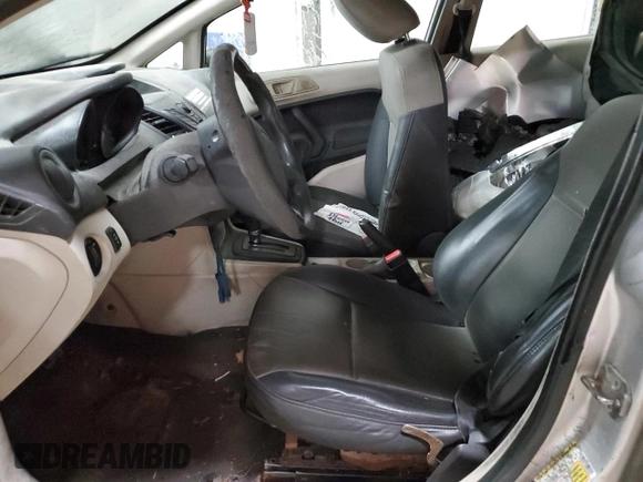 2012 Ford Fiesta S с VIN 3FADP4AJ4CM153631, выставлен на аукционе Copart как лот 49385815 с пробегом Не указан миль и Списание • Salvage title. История ставок и продаж доступна на DreamBid. Изображение 7.