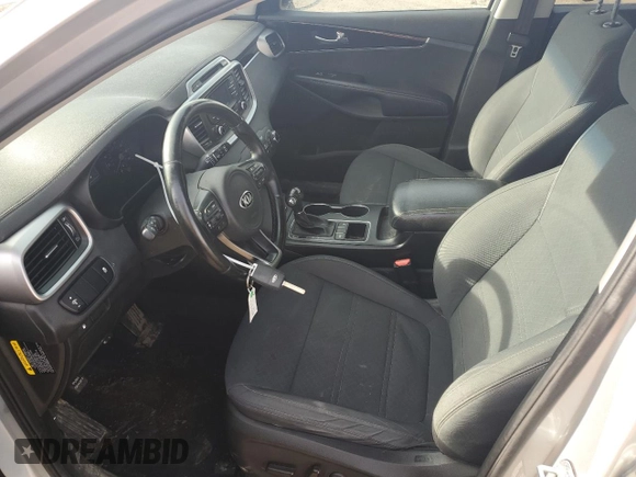 2016 Kia Sorento LX with VIN 5XYPG4A36GG090107, listed as a Copart auction lot 47207435 with 97,987 mi miles and Salvage Title. Bid and sale history available at DreamBid. Image 7.