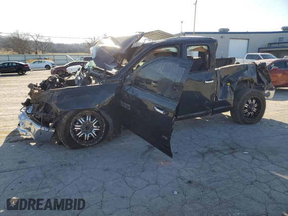 2013 Ram 1500 SLT z VIN 1C6RR6GP6DS600364, wystawiony jako Copart lot #48341165 z przebiegiem 157 312 mil mil oraz Szkoda całkowita • Salvage title. Historia ofert i sprzedaży dostępna na DreamBid. Obrazek 1.