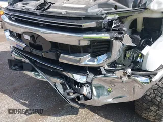 2022 Ford F-250 XL with VIN 1FT7W2BT2NEG43198, listed as a IAAI auction lot 42301366 with 69,057 mi miles and . Bid and sale history available at DreamBid. Image 6.