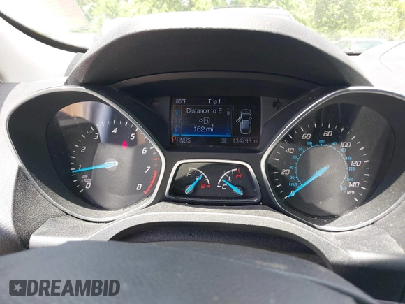 2014 Ford Escape SE with VIN 1FMCU0G98EUB23109, listed as a IAAI auction lot 42186287 with 134,793 mi miles. Bid and sale history available at carsss.com. Image 7.