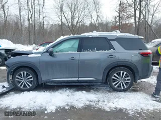 2022 Nissan Pathfinder Platinum with VIN 5N1DR3DK1NC218034, listed as a IAAI auction lot 41562321 with 35,444 mi miles. Bid and sale history available at carsss.com. Image 14.